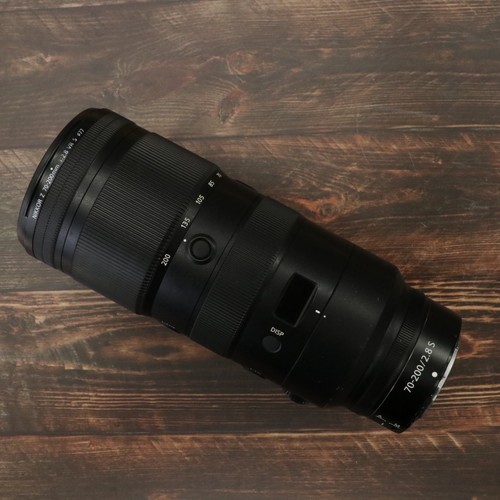 Nikon nikkor 200 - z, f/2.8